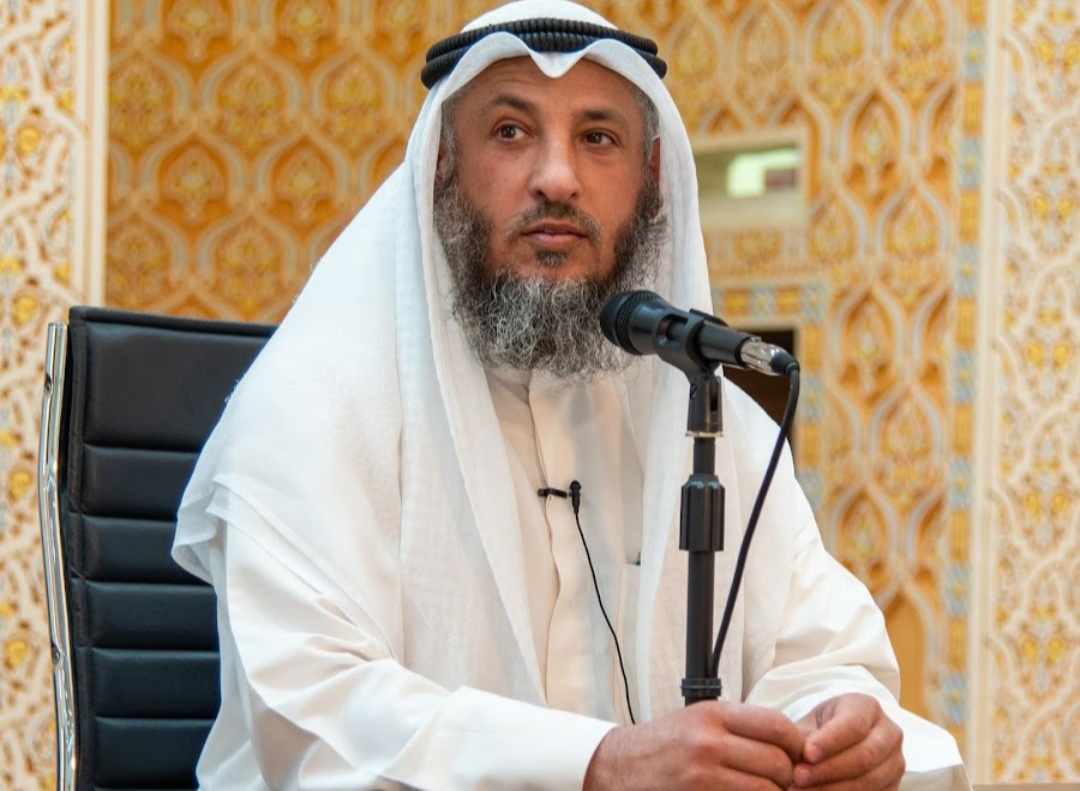 طرق التواصل مع الشيخ عثمان الخميس